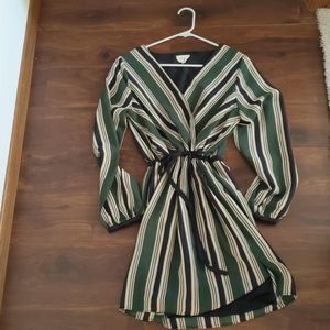 Everly knee length dress SZ M